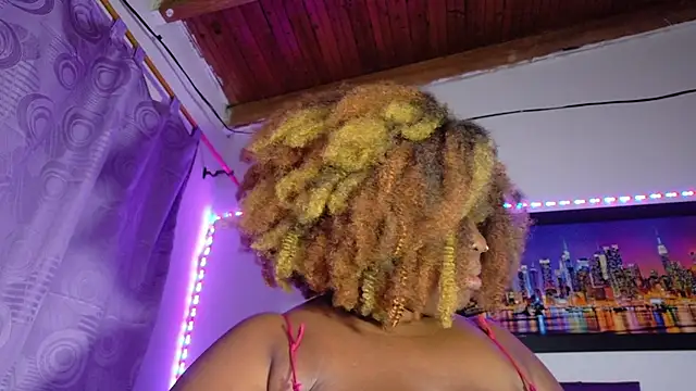 ebony NeighborMoans online show from 03-27-26, 03:37