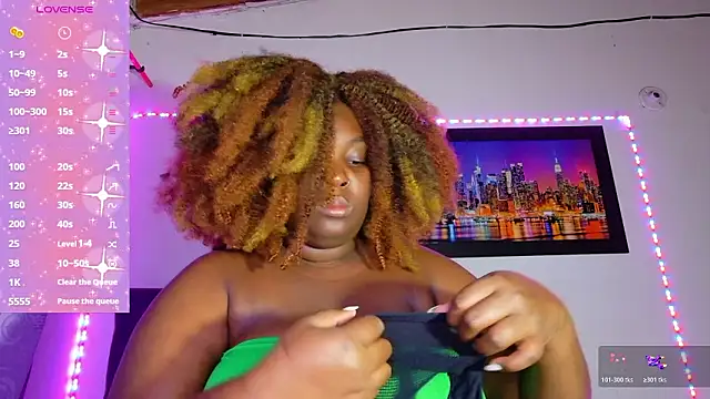 ebony NeighborMoans online show from 03-19-26, 03:17