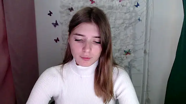 JuiceLips   online show from 09-17-25, 12:40