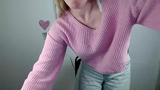 JuiceLips   online show from 01-05-26, 06:11