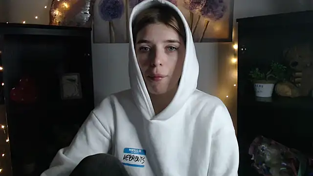 JuiceLips   online show from 01-15-26, 12:30