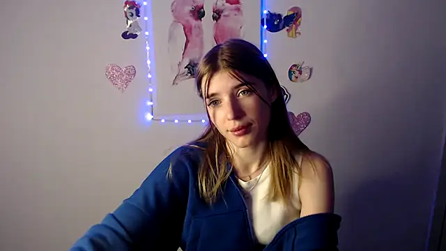 JuiceLips   online show from 10-02-25, 01:25