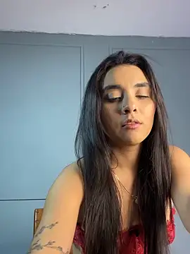 Snapshot of Zafira_Montiel chatting on 02-15-26, 08:02 Zafira Montiel online show from 02-15-26, 08:02