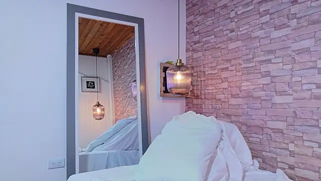 Martina thompson69 online show from 02-05-26, 04:14