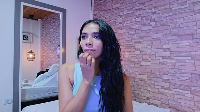 Martina thompson69 online show from 01-15-26, 05:05