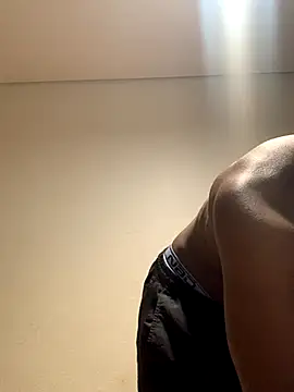 Snapshot of Mellow_Joe chatting on 10-29-25, 08:30 Mellow Joe online show from 10-29-25, 08:30