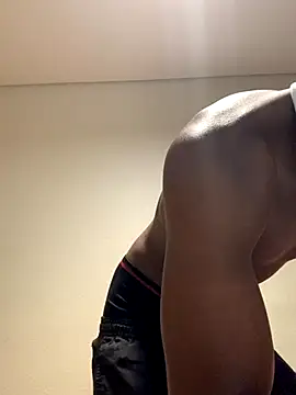 Snapshot of Mellow_Joe chatting on 10-28-25, 08:30 Mellow Joe online show from 10-28-25, 08:30