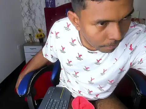 Adam Morgan2 online show from 04-12-26, 02:59