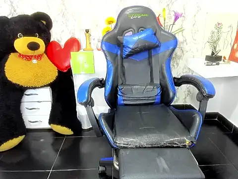 Adam Morgan2 online show from 03-12-26, 07:40