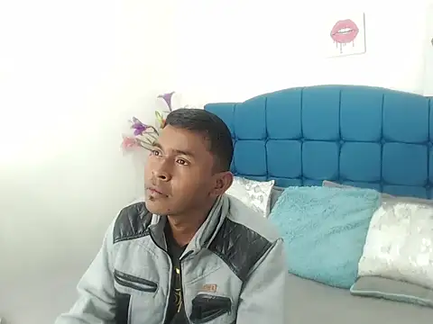 Adam Morgan2 online show from 11-08-25, 02:04