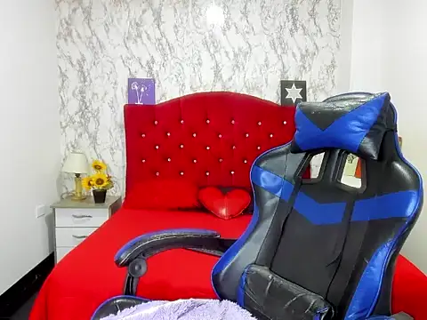 Adam Morgan2 online show from 04-10-26, 07:32