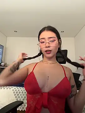 CatadeLuca online show from 12-18-25, 06:23