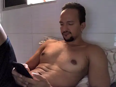 fessmm online show from 11-12-25, 01:37