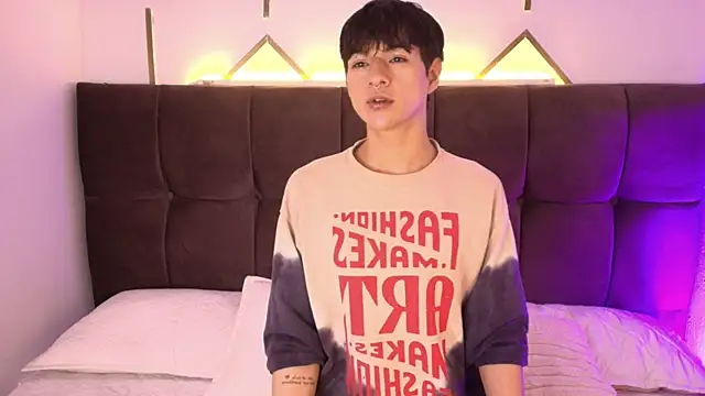 AleAurarashi online show from 04-10-26, 11:50