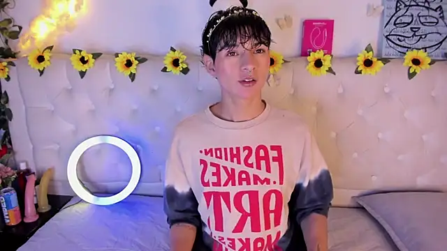 AleAurarashi online show from 02-09-26, 03:37