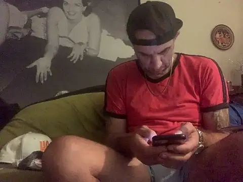 Hothotboyg online show from 09-24-25, 10:55