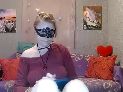 Miss Nona online show from 04-24-26, 09:44