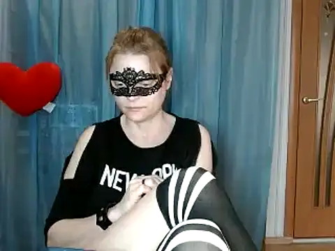 Miss Nona online show from 03-25-26, 01:10