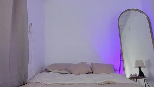 elzafuentes1 online show from 11-04-25, 08:12