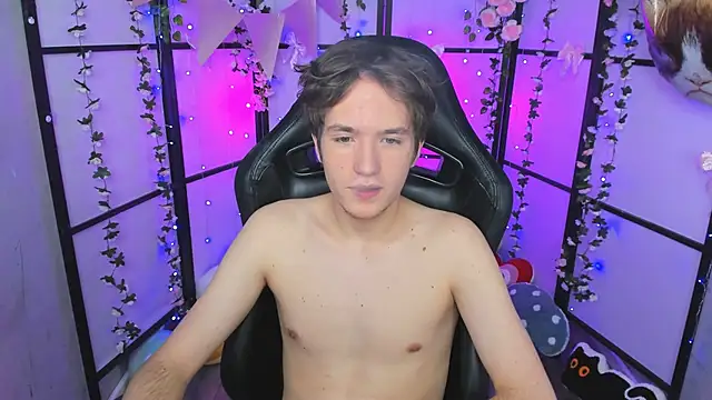 Ethan Rivers online show from 10-19-25, 09:06
