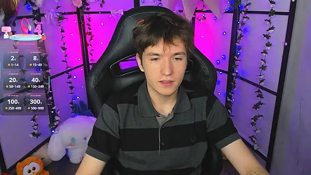 Ethan Rivers online show from 09-26-25, 05:36