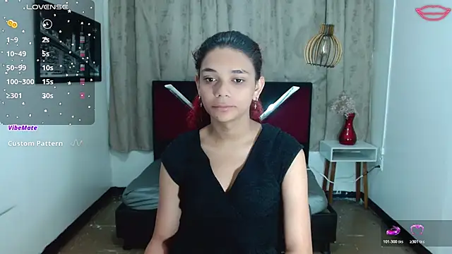 Snapshot of luisa__torres chatting on 07-05-26, 03:22 luisa torres online show from 07-05-26, 03:22