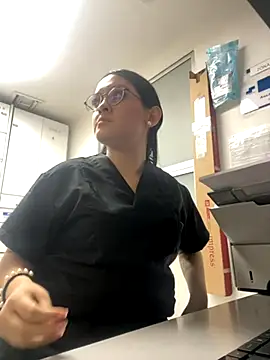 marianm29 online show from 11-28-25, 07:47