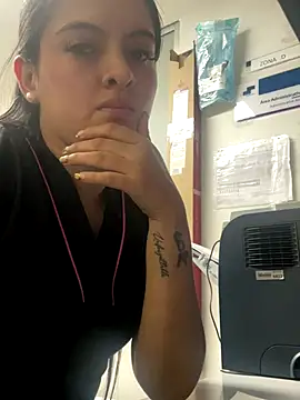 marianm29 online show from 12-19-25, 08:11