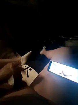 maciasgda online show from 11-19-25, 04:29