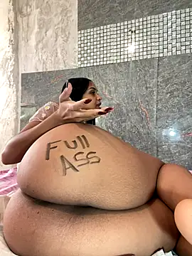 Messy-diana21 online show from 12-14-25, 06:35