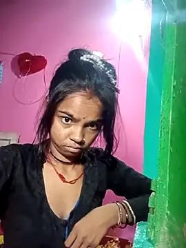Snapshot of HotPiya439 chatting on 10-04-25, 11:50 HotPiya439 online show from 10-04-25, 11:50