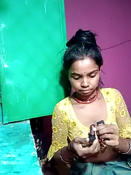 Snapshot of HotPiya439 chatting on 10-15-25, 11:24 HotPiya439 online show from 10-15-25, 11:24