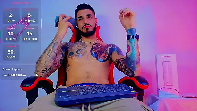 amodeus bael  online show from 11-18-25, 12:15