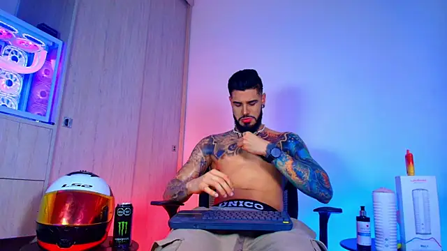 amodeus bael  online show from 03-17-26, 05:43