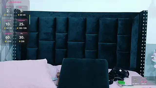 mamaneedsfun online show from 11-15-25, 12:53