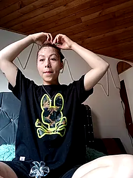Snapshot of Anto_torres chatting on 10-21-25, 07:24 Anto torres online show from 10-21-25, 07:24
