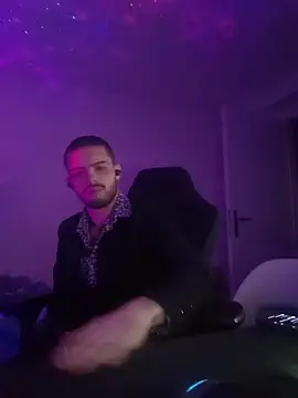 EyesNeverLies online show from 02-06-26, 03:35