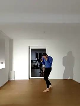 EyesNeverLies online show from 09-14-25, 01:17