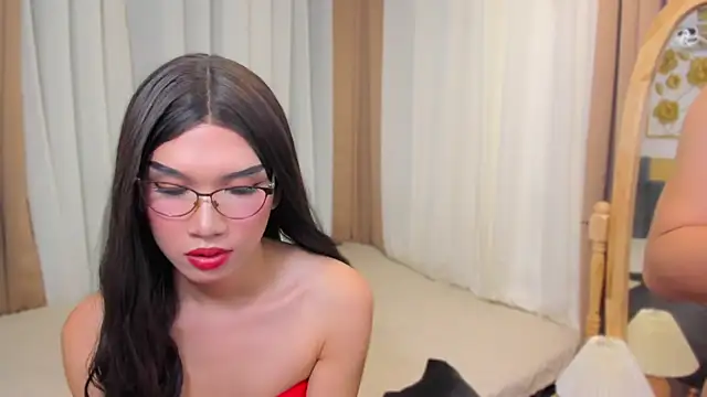 MaxCollins online show from 12-13-25, 08:04