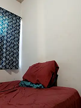 Jovenlechoso2044 online show from 10-26-25, 03:12