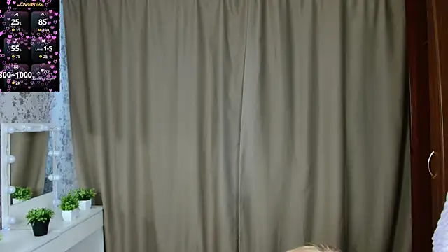 juicegirl3408 online show from 09-27-25, 10:32