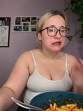 imawhorenslut19 online show from 05-21-26, 05:43