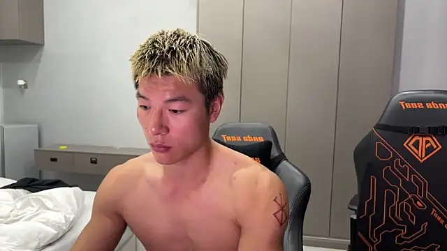 AAASuck online show from 05-16-26, 02:49