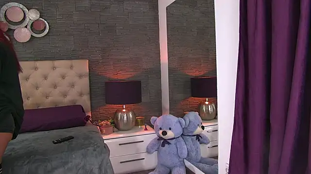 Snapshot of VannyFoxx chatting on 05-24-26, 03:56 VannyFoxx online show from 05-24-26, 03:56
