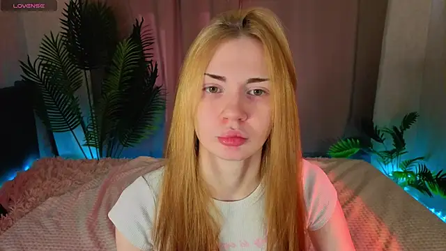 Snapshot of Jennie_Hunter chatting on 05-09-26, 09:12 Jennie Hunter online show from 05-09-26, 09:12