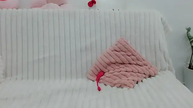 Emmahahaha17 online show from 11-21-25, 03:11