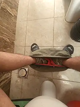 WelloffUpthrow online show from 12-18-25, 08:08