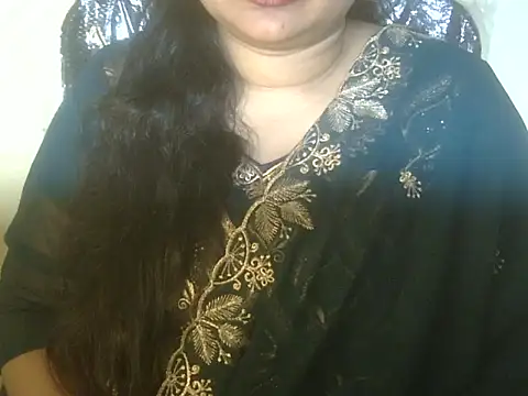 Snapshot of Saniya_K chatting on 09-30-25, 07:36 Saniya K online show from 09-30-25, 07:36