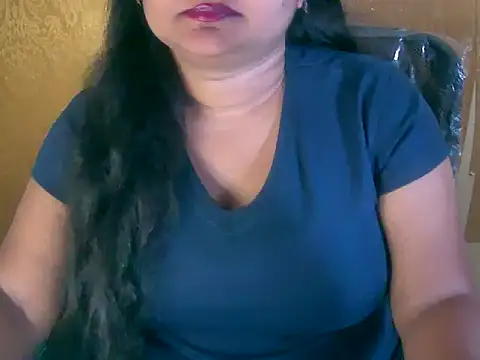 Snapshot of Saniya_K chatting on 10-18-25, 08:16 Saniya K online show from 10-18-25, 08:16