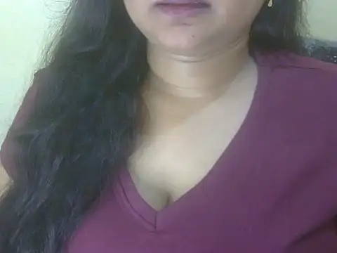 Snapshot of Saniya_K chatting on 10-27-25, 06:14 Saniya K online show from 10-27-25, 06:14